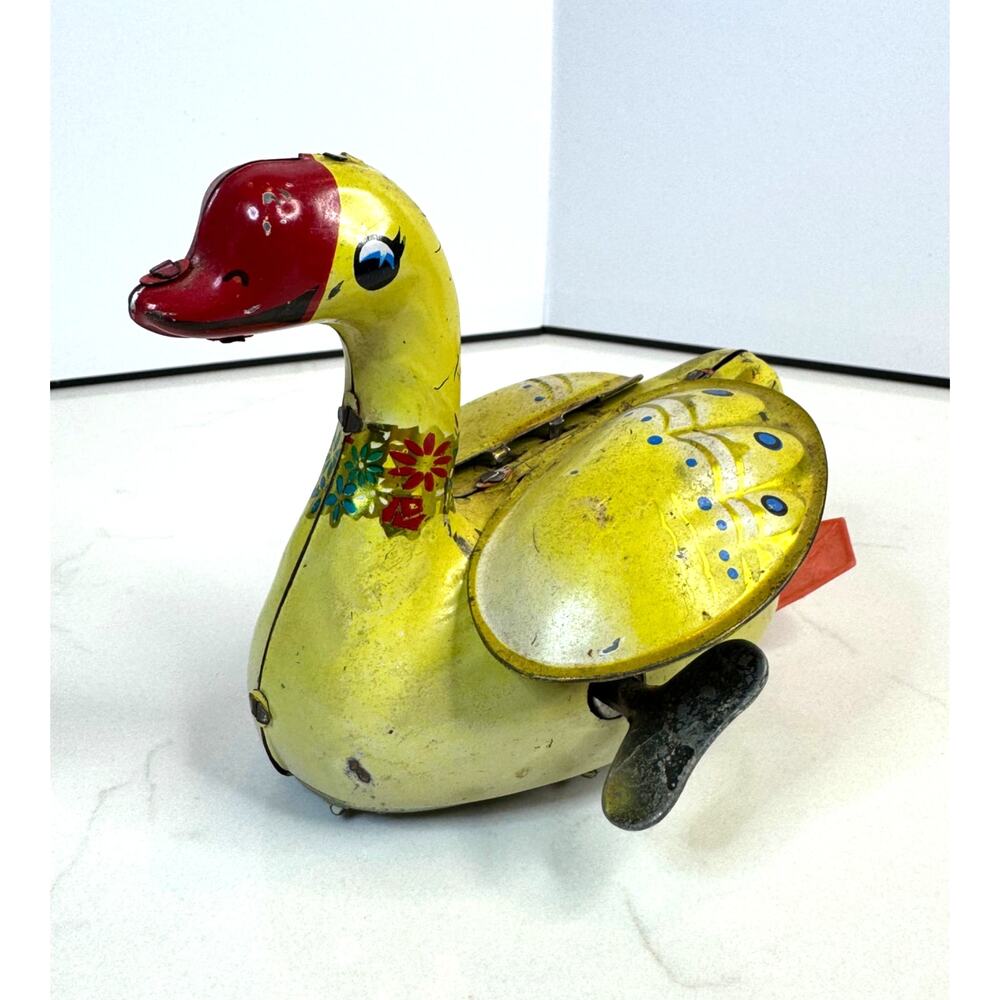 Vintage Clockwork Tin Wind Up Gosling Duck w/Key WORKS #MS98
